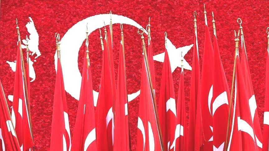 Ünlü isimlerden ’30 Ağustos Zafer Bayramı’ mesajları