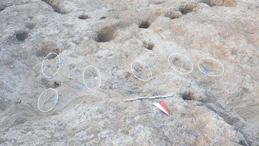 Bakan Ersoy açıkladı: 7 bin yıllık ayak izleri bulundu!