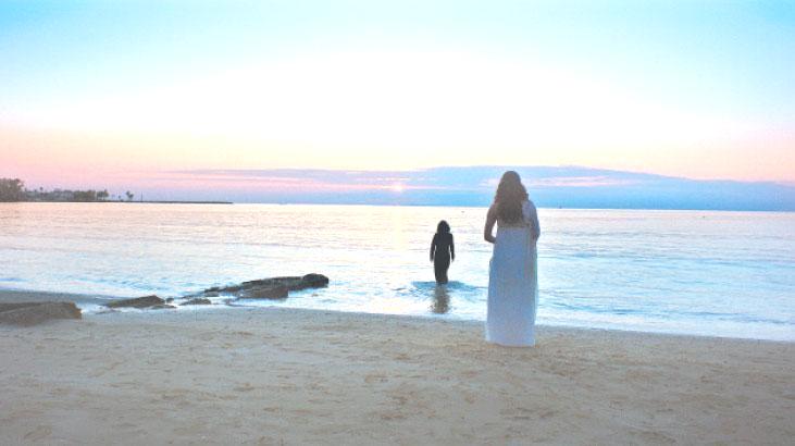 Belki de hepimiz hayaletiz