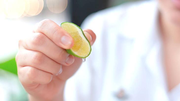 Limonlar çarpışıyor! İkisini de dene, ihtiyacın olanı seç