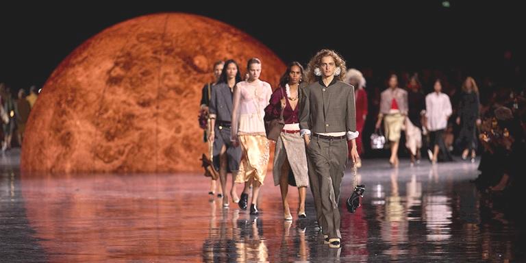 Paris Moda Haftası: Chanel İlkbahar/Yaz 2026