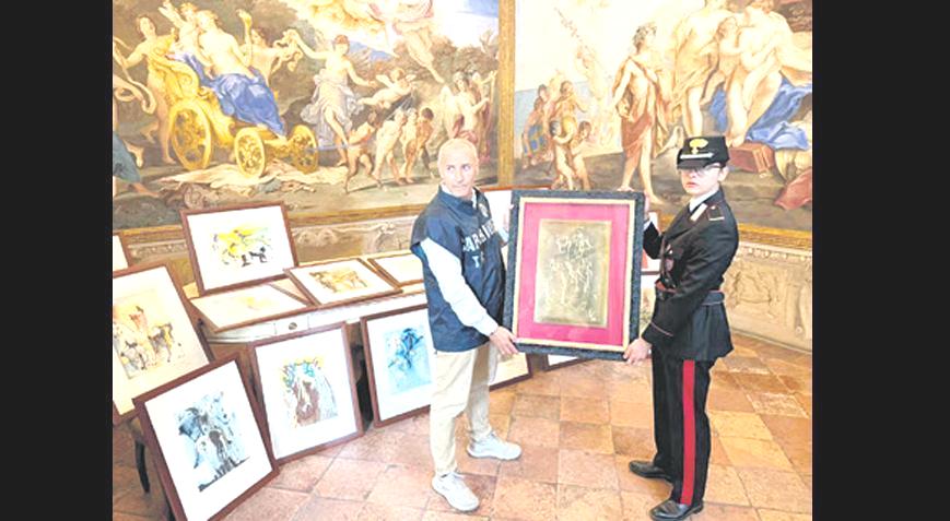 Şüpheli 21 Dali eserine el konuldu