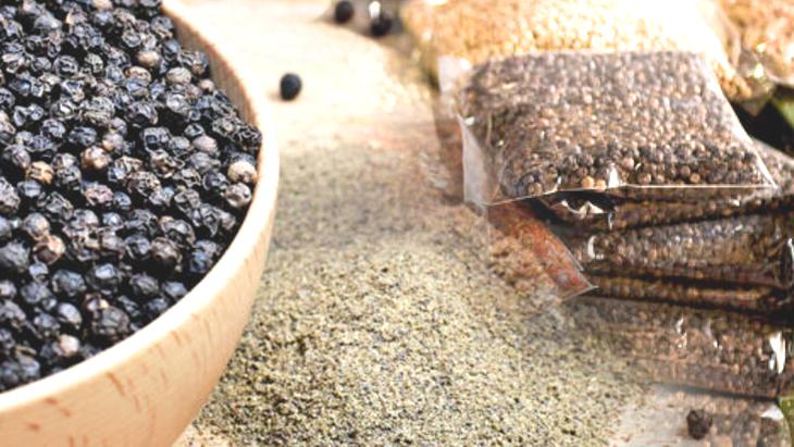 Toz karabiberin içine karıştırıyorlarmış! Yarısı kabuk ve nişasta: Gerçeği için kendiniz çekin