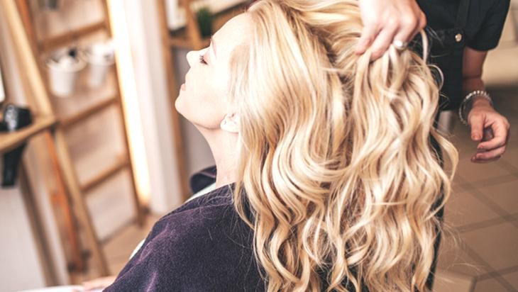 Çöpe atılan mucize! Avokado çekirdeği saça birebir, haftada 1 kez yetiyor