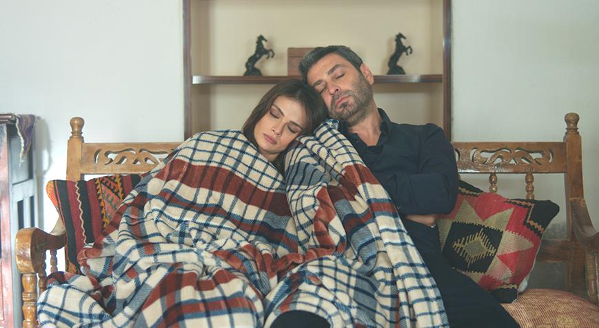 ‘Uzak şehir’ reytingleri, ‘Çek Tetiği’ müzik listelerini sallıyor