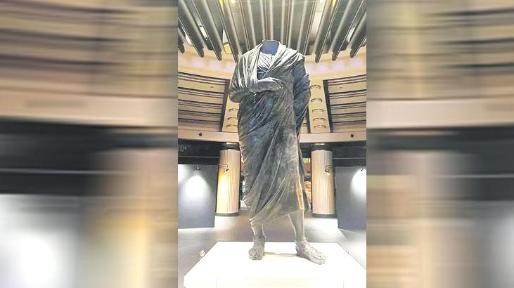 110 eser yurduna döndü