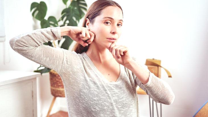 3 hafta içinde gıdıyı yok eden egzersiz! Evde yapılıyor, dakikalar sürüyor