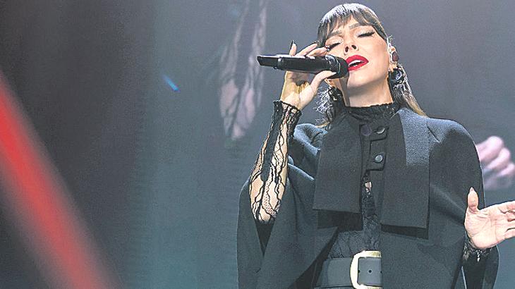 Arena’ya maskülen imza