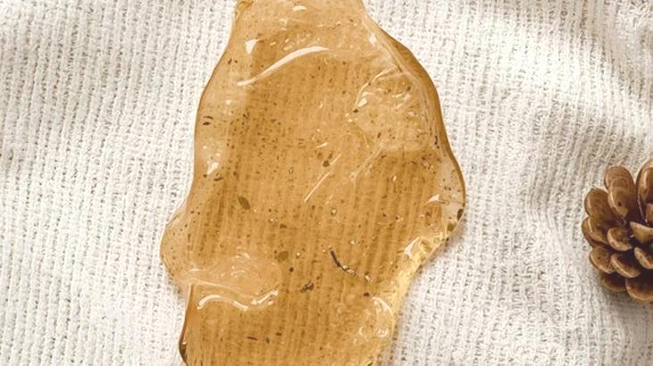 İnatçı çam reçinesini zeytinyağıyla çözün! Çivi çiviyi söküyor, böyle uygulayın