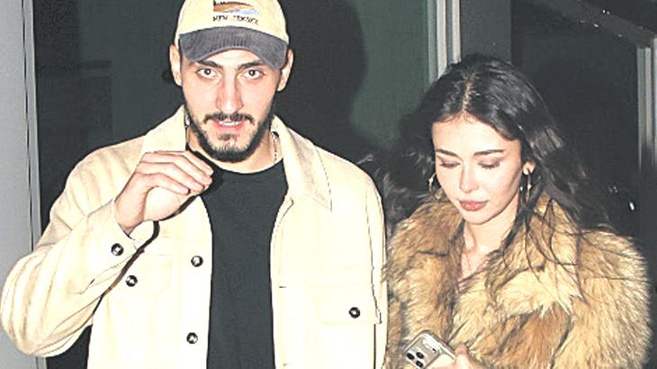 ‘Aşk yok arkadaşız’