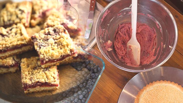 Çay saatlerinin vazgeçilmezi! Reçeli içine karıştırın: Çöpe atmayın kabuğu ferahlatacak