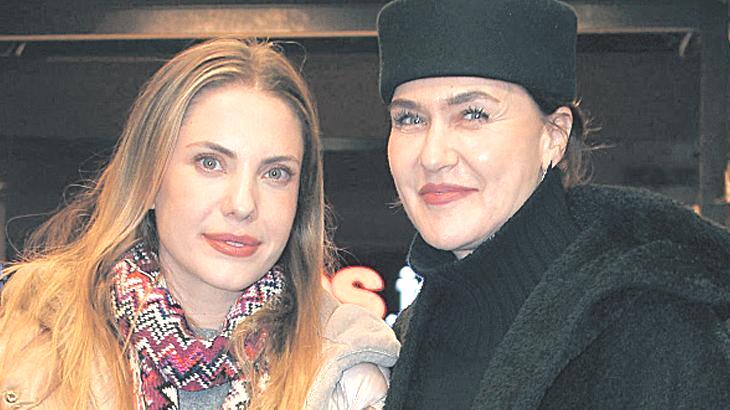 ‘Ekranları yukarı kaydırmaya alıştık’