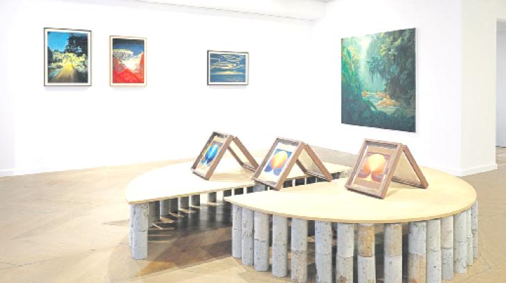 Hem yabancı hem tanıdık hisler