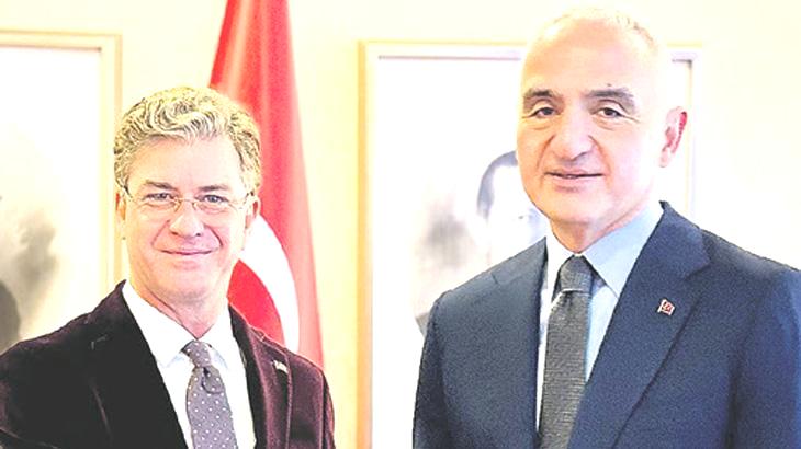 Tan Sağtürk bakan danışmanı oldu