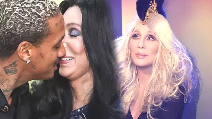 Ünlü şarkıcı Cher’den mutluluğun formülü! ’40 yaş küçük sevgili geldi’