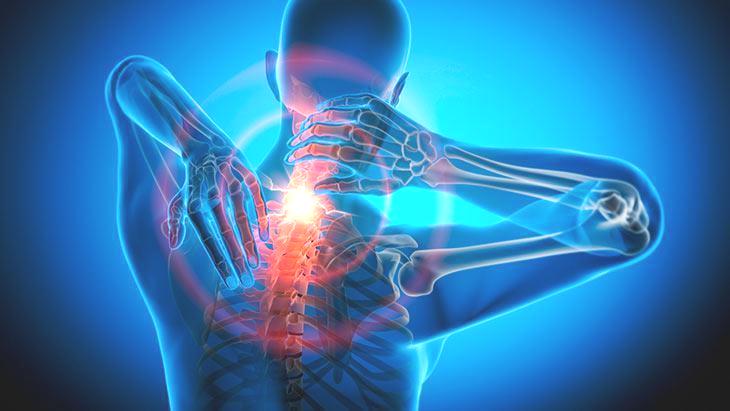 Yanlış duruş boyun sağlığını tehdit ediyor