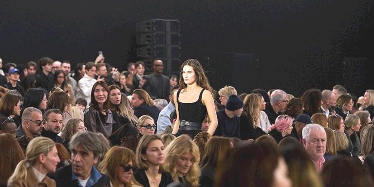 Canlı Yayın: Max Mara Sonbahar/Kış 2026 Defilesi