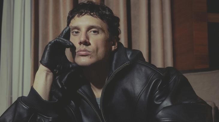 Hakkında yakalama kararı çıkarılmıştı! Edis’ten ilk açıklama: Ülkeme dönüyorum