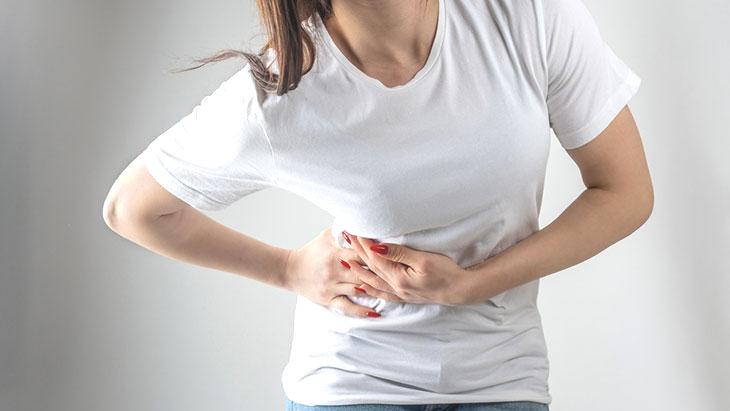 Masum bir alışkanlık sanıyoruz ama değil! Böbrekleri sinsice tüketiyor