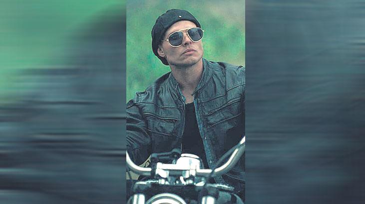 Albüm öncesi yeni tekli