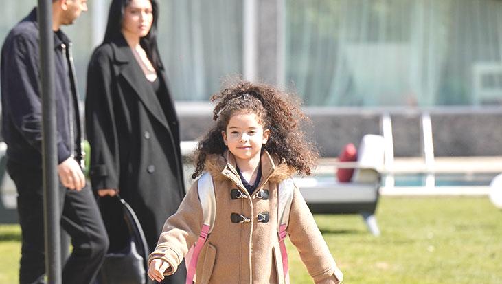 Kader’in babası ortaya çıkacak mı?