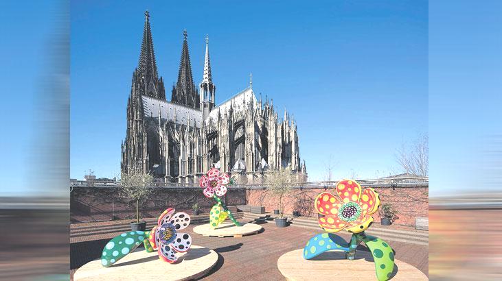 Kusama’nın büyülü dünyası