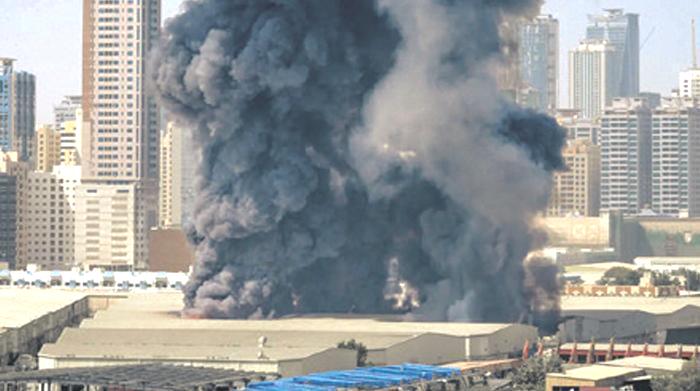 Patlamalar altında sanata mola