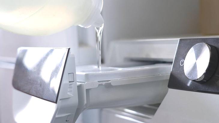 Her çamaşıra ‘ön yıkama’ yapılmamalı! Yağ, çim ve çamur lekesinde işler değişiyor