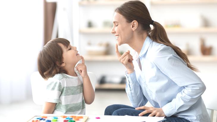 İletişim zorlukları, Otizmin erken uyarı işareti olabilir