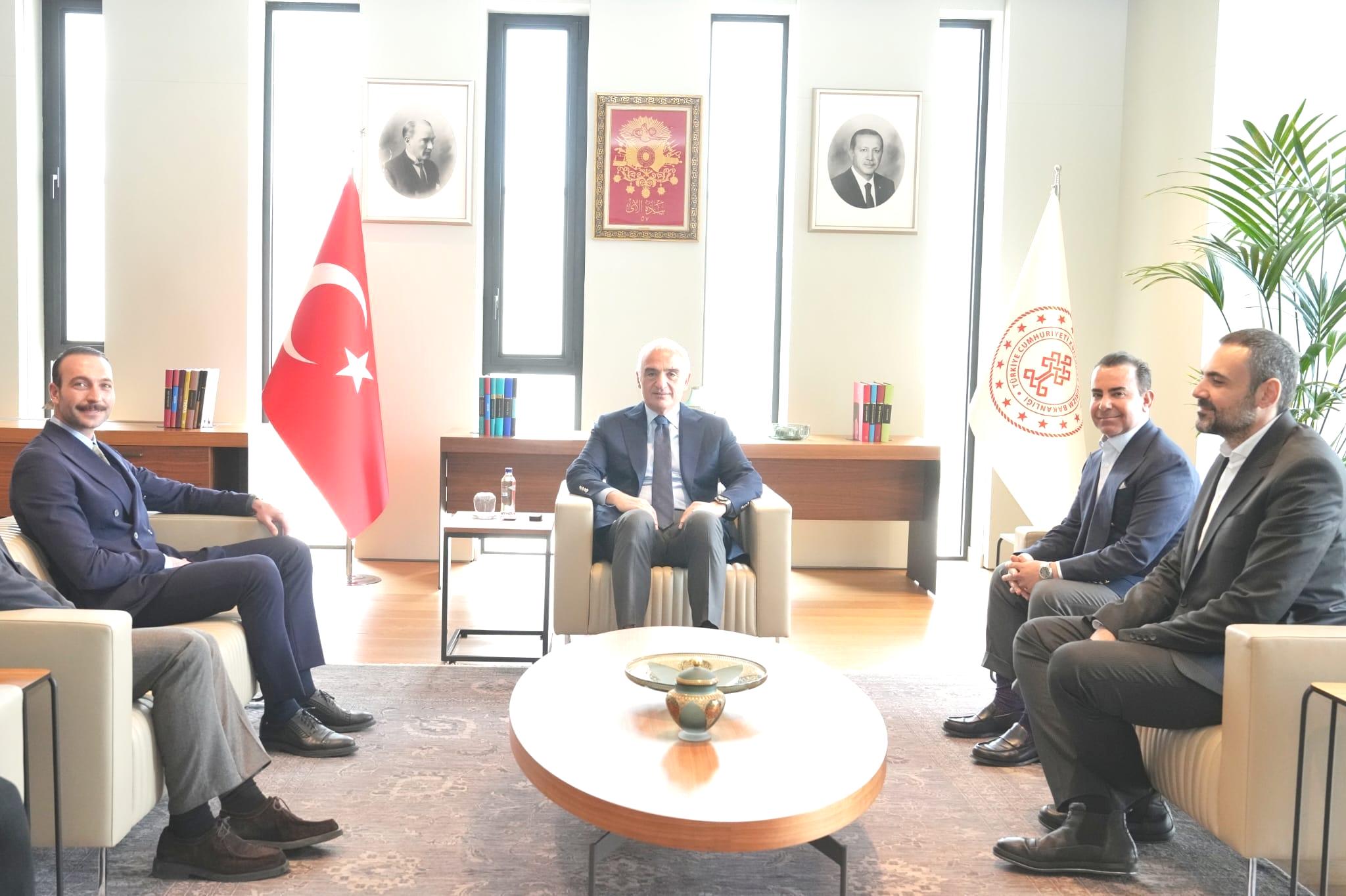 İsrail’in ırkçı bakanı Ben-Gvir’e fotoğraflı ‘Kadir Baba’ cevabı!