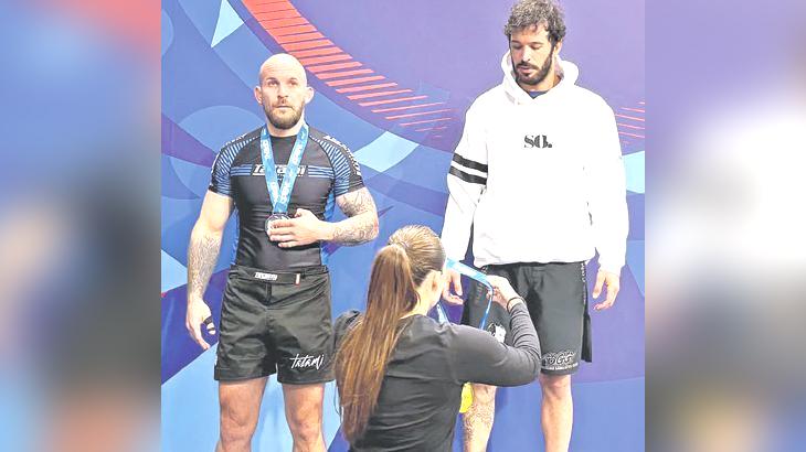 Milano’da altın madalya