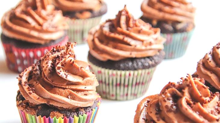 Tatlı yeme isteğini tamamen ortadan kaldırmak mümkün değilmiş! 180 kişiyi gözlemlediler, sonuç şaşırttı