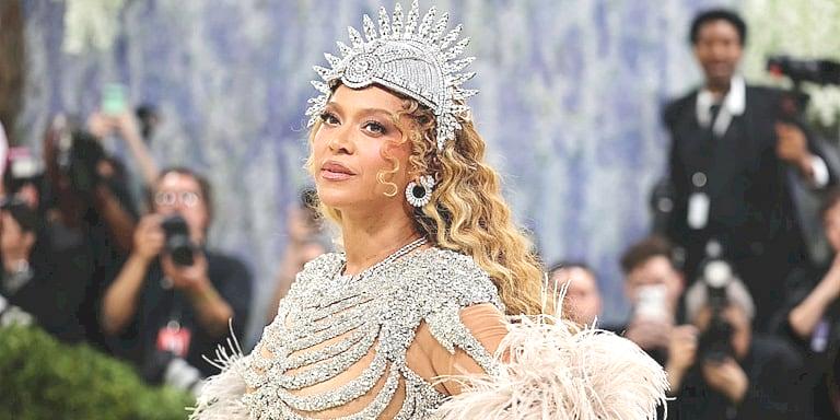 2026 Met Gala’nın Öne Çıkan 15 Güzellik Görünümü