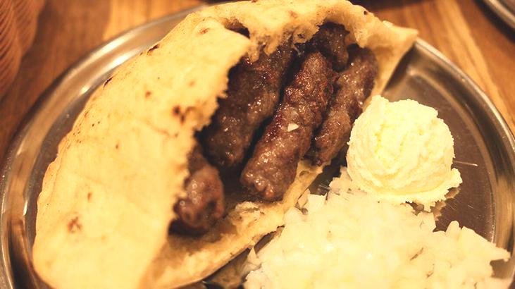 Balkanların efsane lezzeti! Cevapi köftesi diğerlerinden çok farklıymış