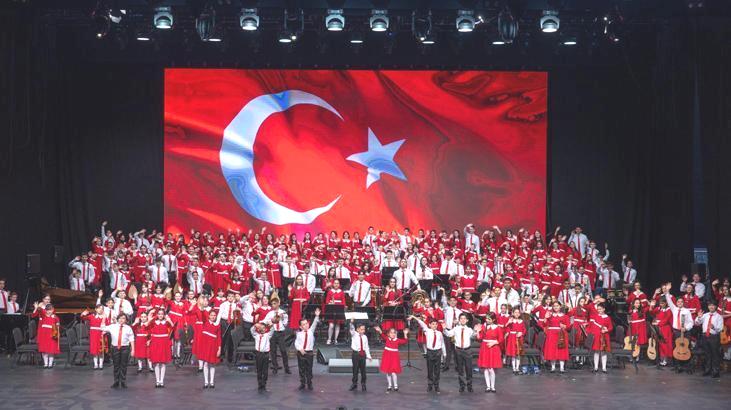 Cumhurbaşkanlığı Çocuk Orkestrası ve Korosu, 19 Mayıs Atatürk’ü Anma, Gençlik ve Spor Bayramı konseri için hazırlıklarını tamamladı