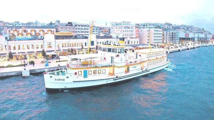 İş Vapur’da sanat yolculuğu