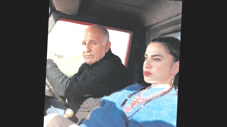 Kapaktaki kamyon emeği, yolu, zamanı ve sevgiyi anlatıyor