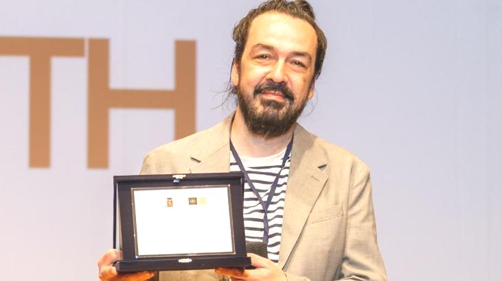 Ödüllü ilk yapay zekâ filmi