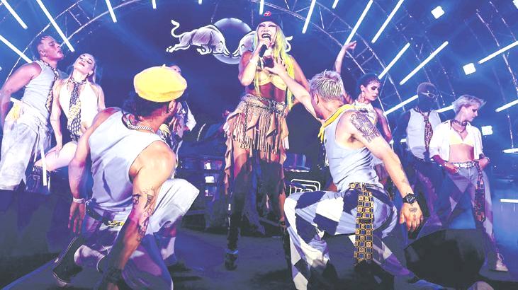 Performansıyla büyüledi
